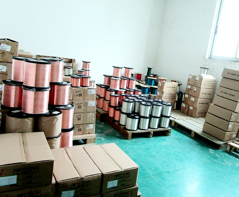 小夜燈USB充電數(shù)據(jù)線，深圳數(shù)據(jù)線生產(chǎn)廠家